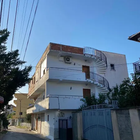At Your Abroad - In Private House Τίρανα